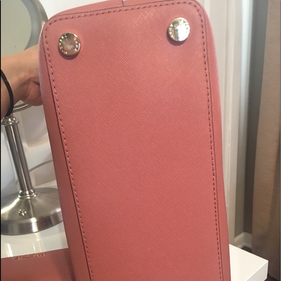 ♥️SOLD♥️ MK bundle wallet and purse - Picture 5 of 8